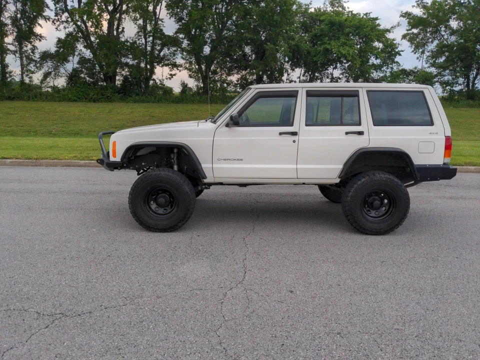 1998 Jeep XJ Cherokee - Image 19 of 31