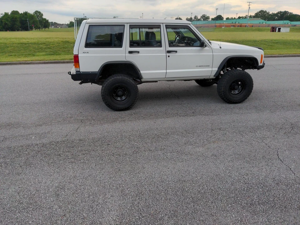 1998 Jeep XJ Cherokee - Image 11 of 31
