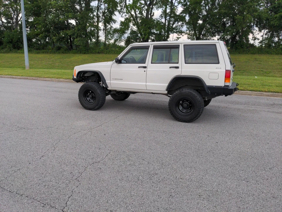 1998 Jeep XJ Cherokee - Image 18 of 31