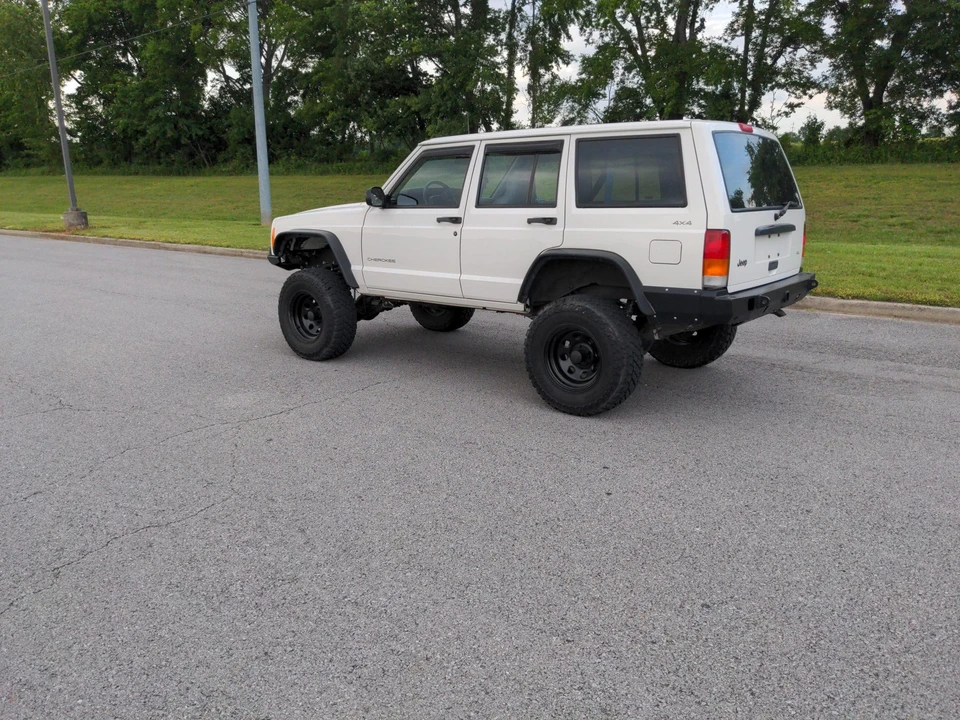 1998 Jeep XJ Cherokee - Image 15 of 31