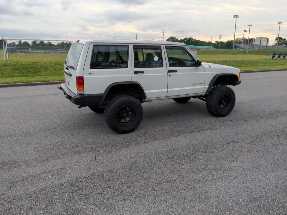 1998 Jeep XJ Cherokee - Image 12 of 31