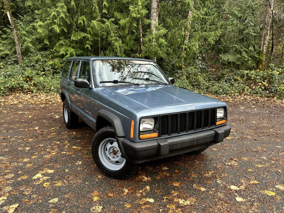 1998 Jeep XJ Cherokee - Image 10 of 31