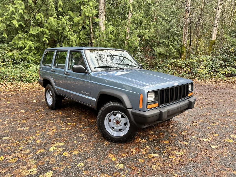 1998 Jeep XJ Cherokee - Image 9 of 31
