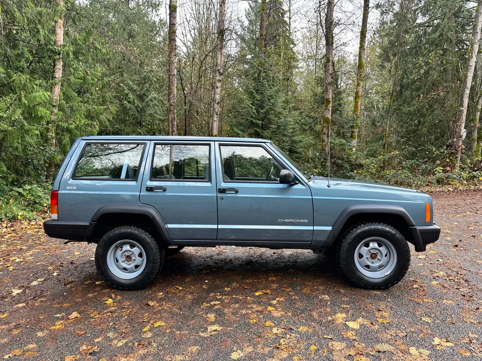 1998 Jeep XJ Cherokee - Image 8 of 31