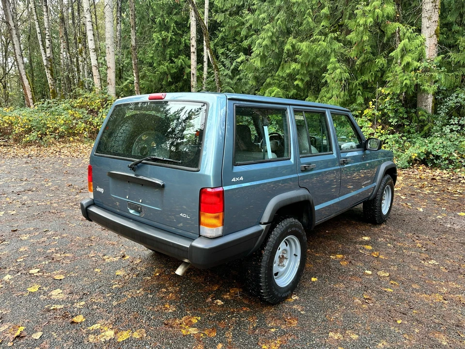 1998 Jeep XJ Cherokee - Image 7 of 31