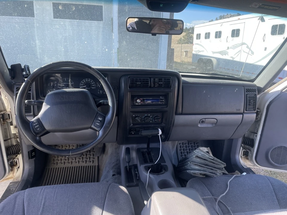 1998 Jeep XJ Cherokee - Image 10 of 12