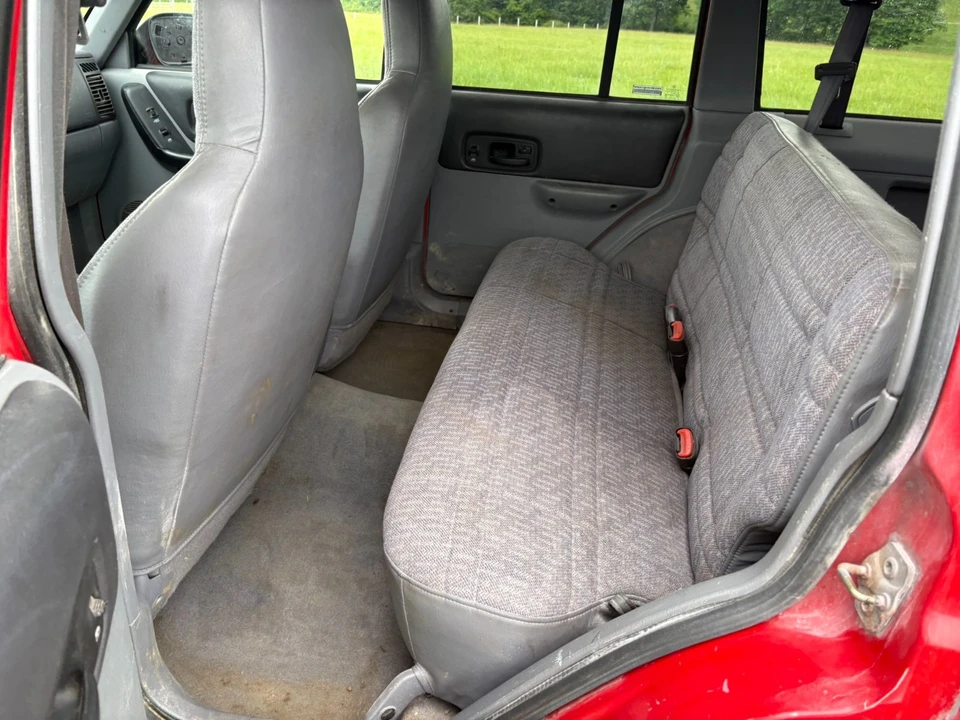 1998 Jeep XJ Cherokee - Image 21 of 31