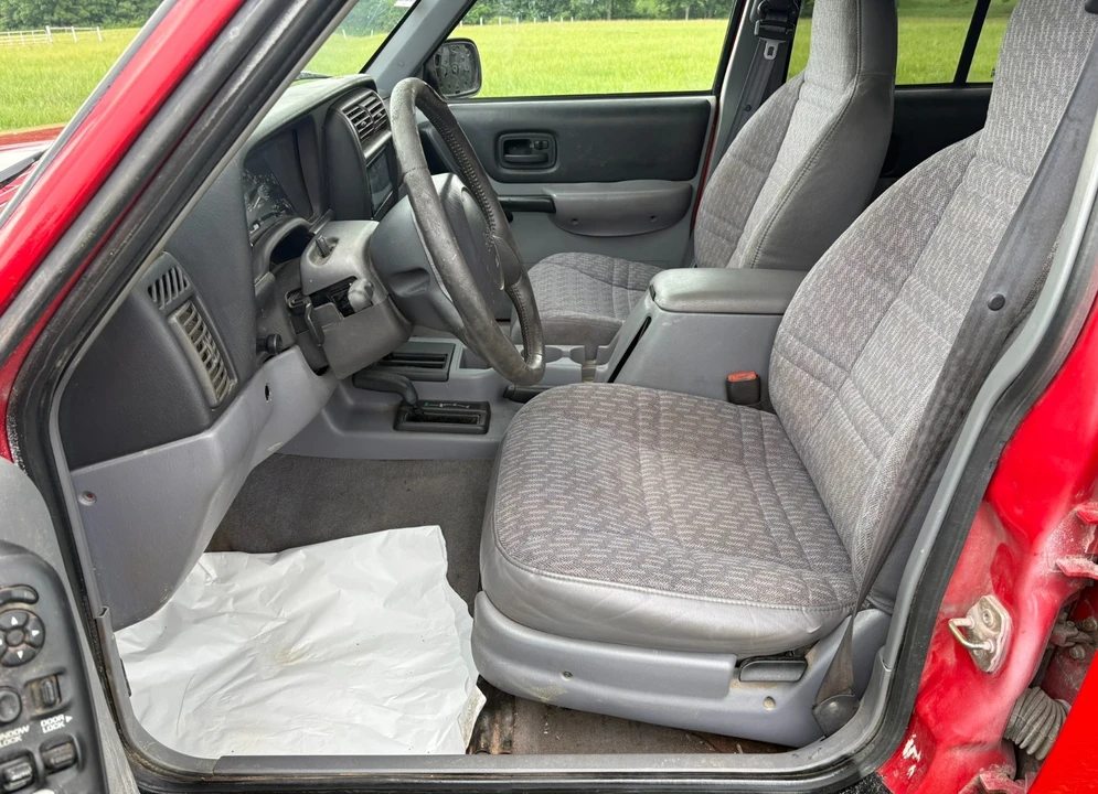 1998 Jeep XJ Cherokee - Image 20 of 31
