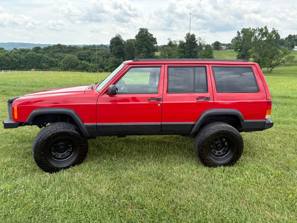 1998 Jeep XJ Cherokee - Image 17 of 31