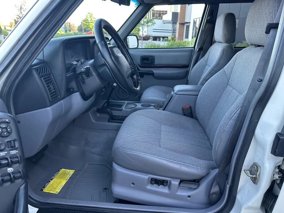1998 Jeep XJ Cherokee - Image 30 of 31