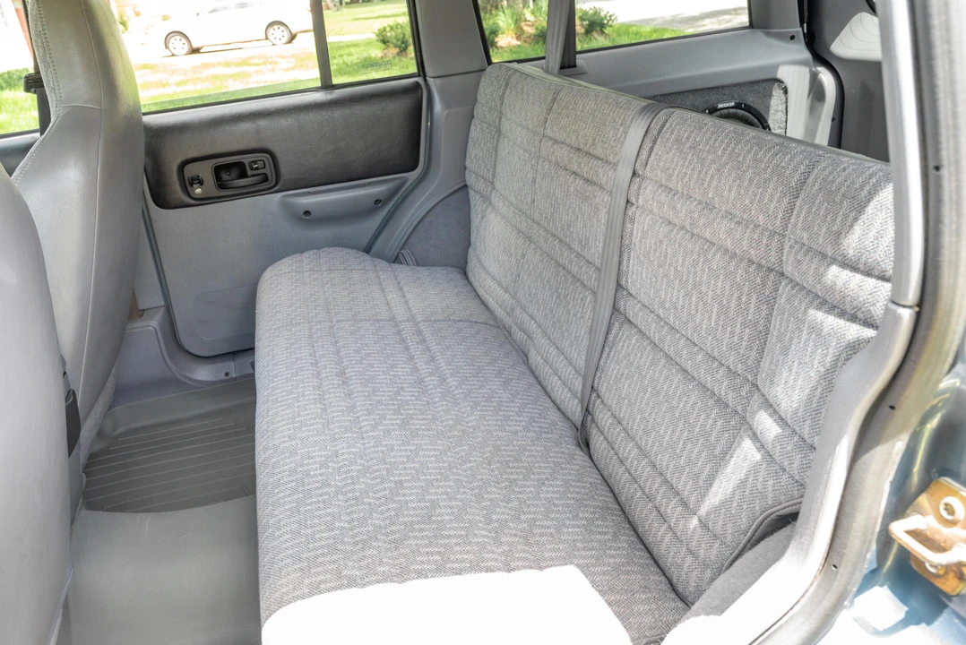 1998 Jeep XJ Cherokee - Image 30 of 31