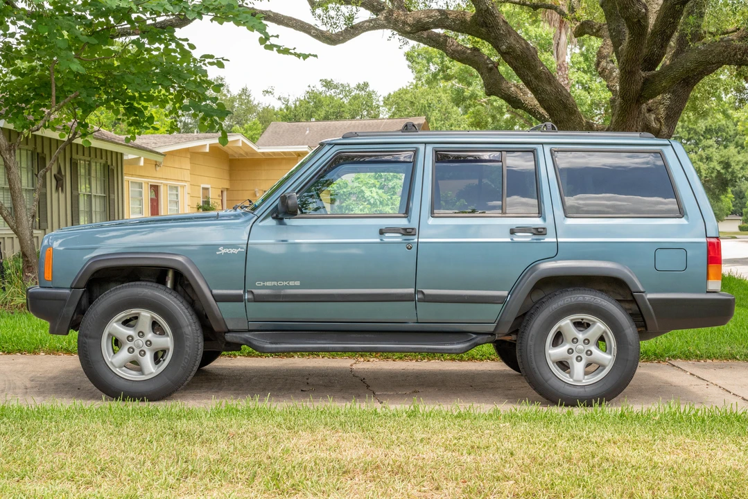 1998 Jeep XJ Cherokee - Image 7 of 31