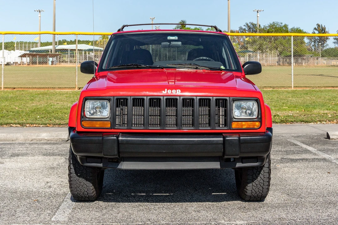1998 Jeep XJ Cherokee - Image 10 of 31