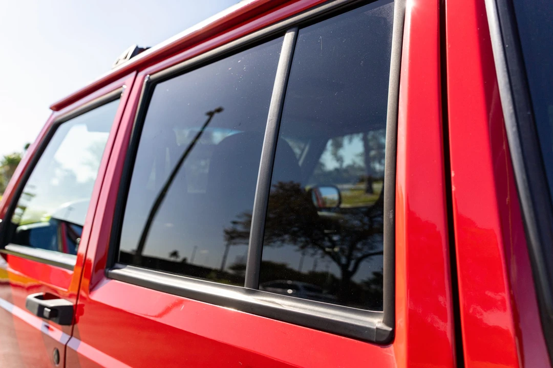 1998 Jeep XJ Cherokee - Image 28 of 31