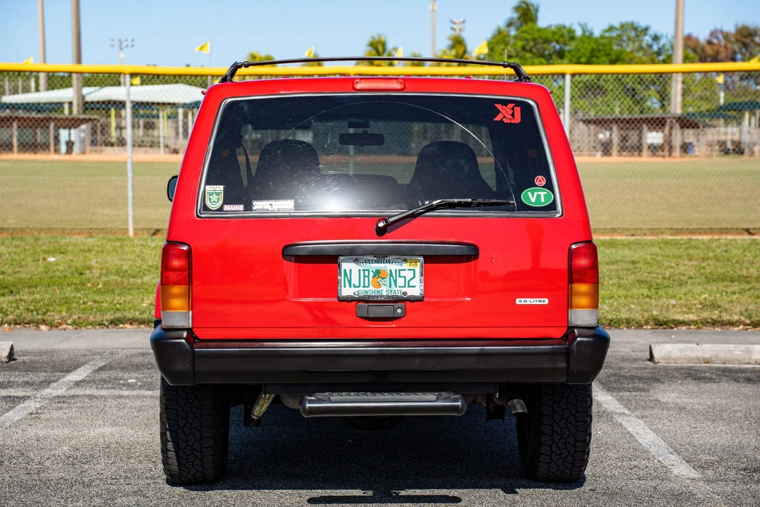 1998 Jeep XJ Cherokee - Image 5 of 31