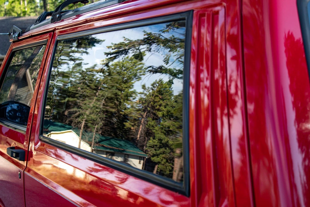 1998 Jeep XJ Cherokee - Image 21 of 31