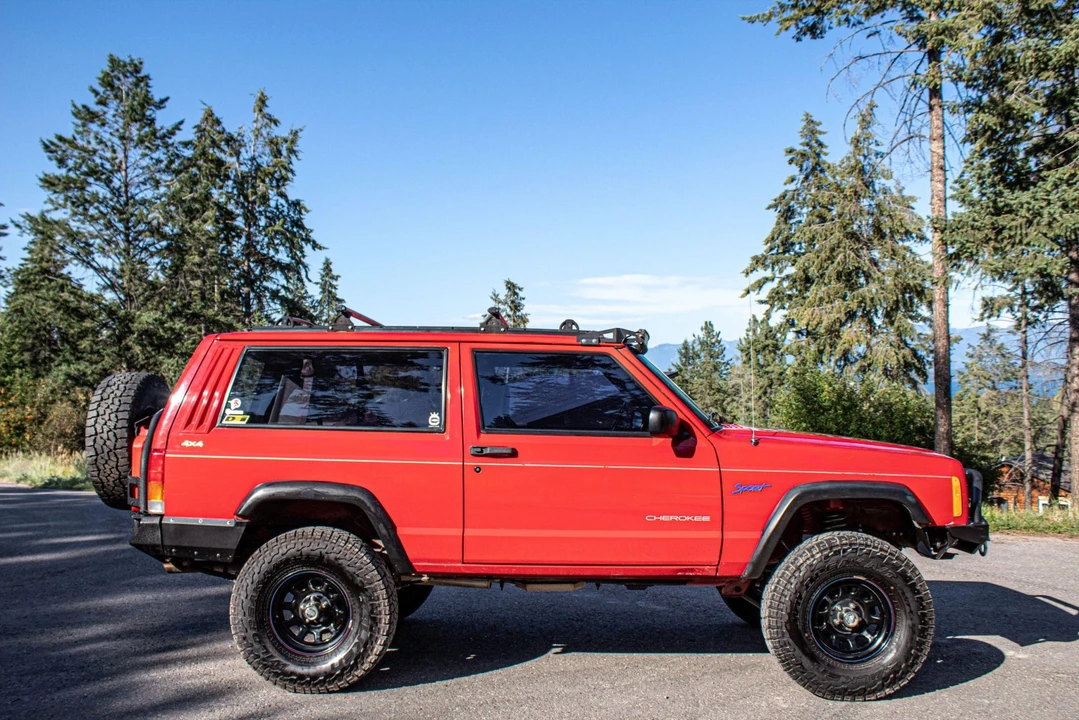 1998 Jeep XJ Cherokee - Image 9 of 31