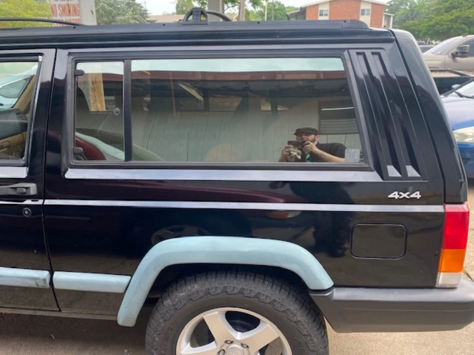 1998 Jeep XJ Cherokee - Image 18 of 31