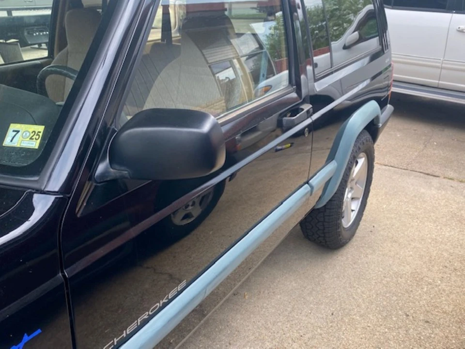 1998 Jeep XJ Cherokee - Image 15 of 31