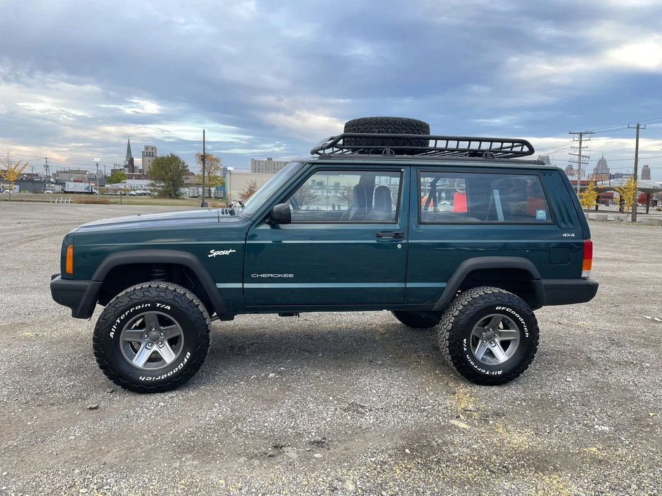 1998 Jeep XJ Cherokee - Image 19 of 31