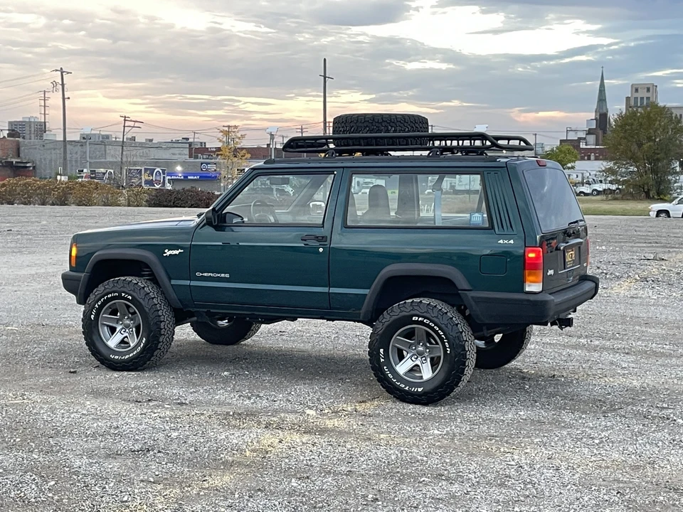 1998 Jeep XJ Cherokee - Image 27 of 31