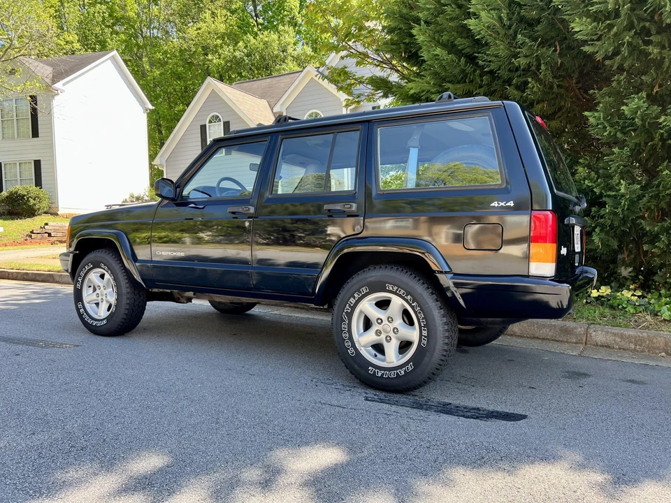 1998 Jeep XJ Cherokee - Image 11 of 31