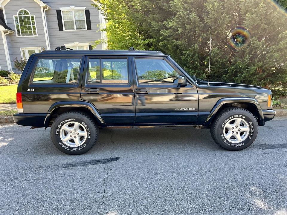 1998 Jeep XJ Cherokee - Image 21 of 31