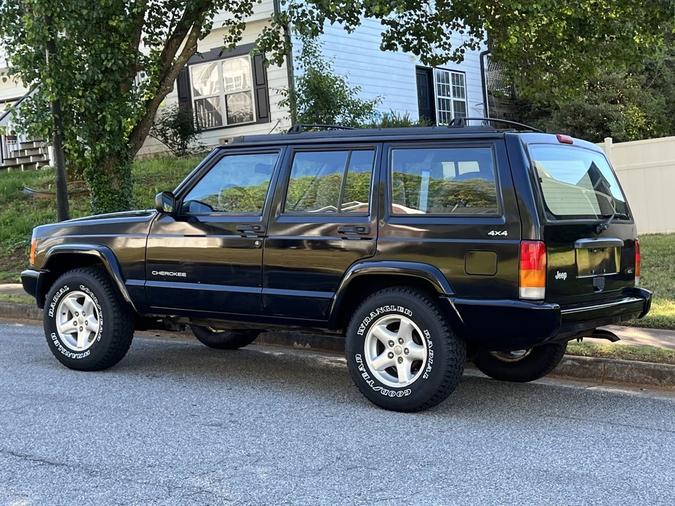 1998 Jeep XJ Cherokee - Image 10 of 31
