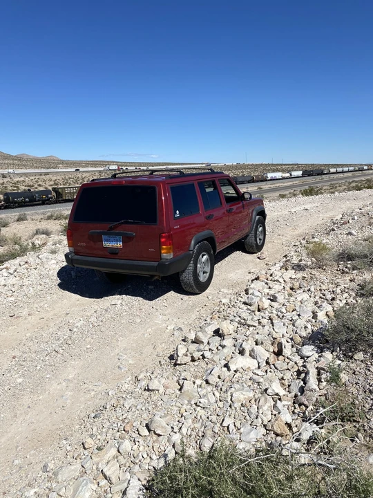 1998 Jeep XJ Cherokee - Image 14 of 31