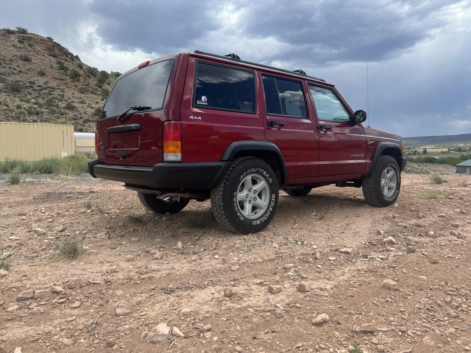 1998 Jeep XJ Cherokee - Image 18 of 31