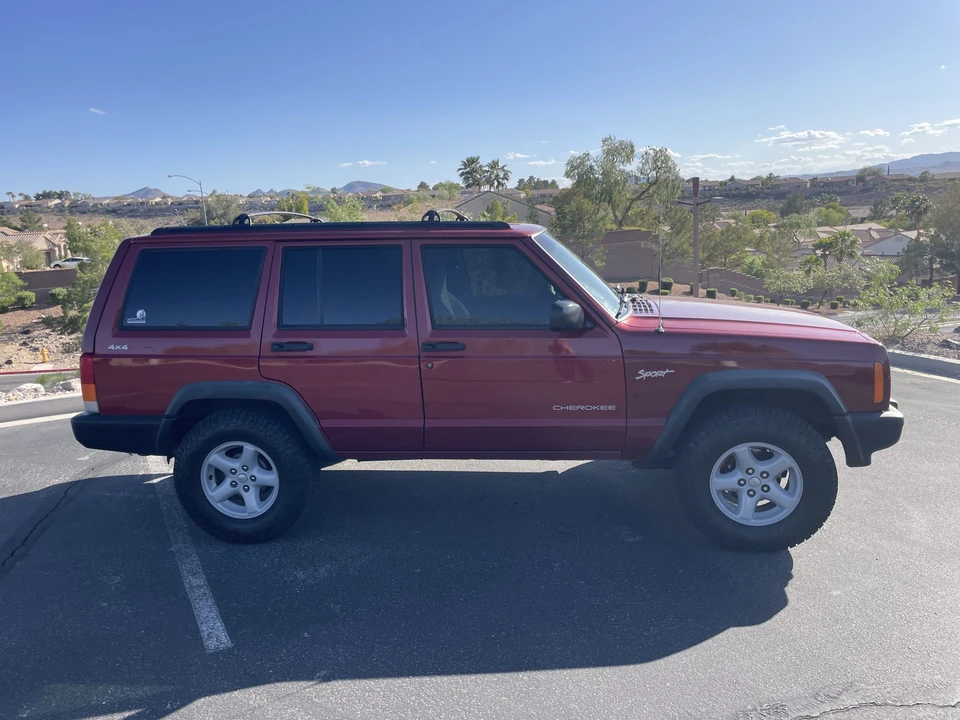 1998 Jeep XJ Cherokee - Image 11 of 31