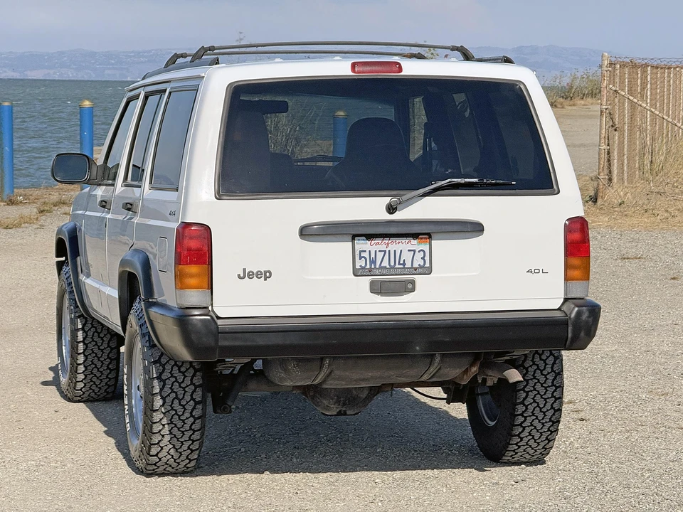 1998 Jeep XJ Cherokee - Image 14 of 31