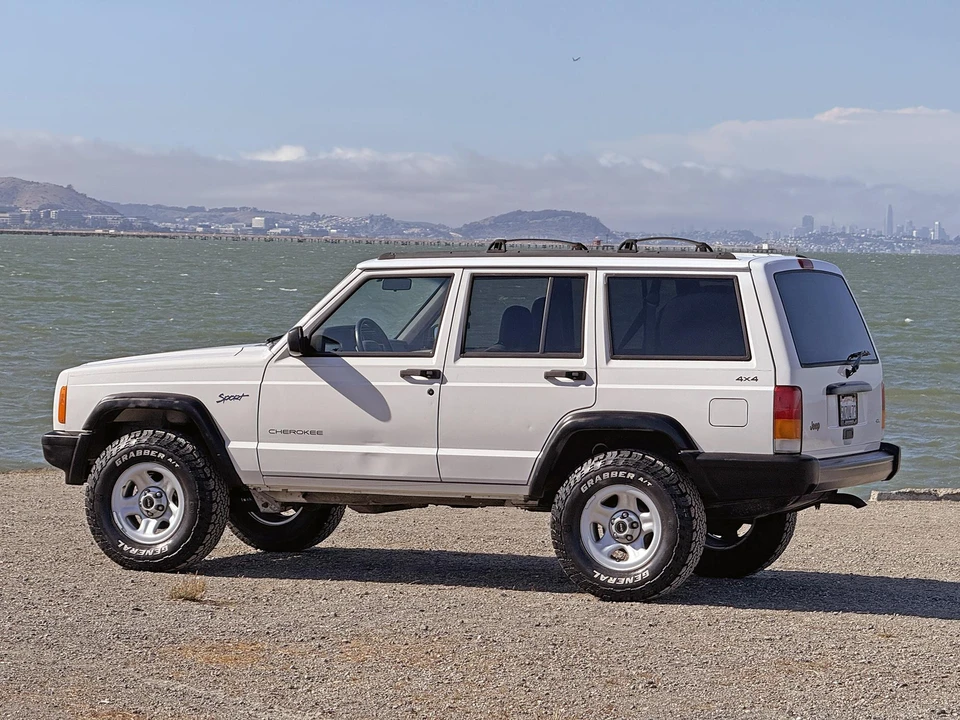 1998 Jeep XJ Cherokee - Image 8 of 31