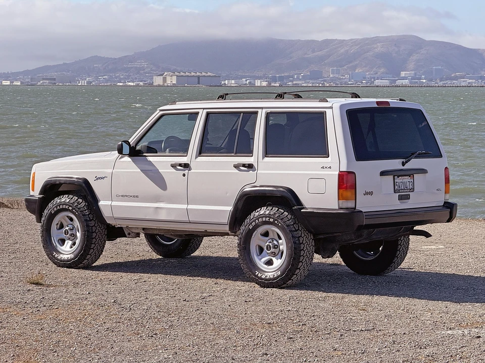 1998 Jeep XJ Cherokee - Image 10 of 31