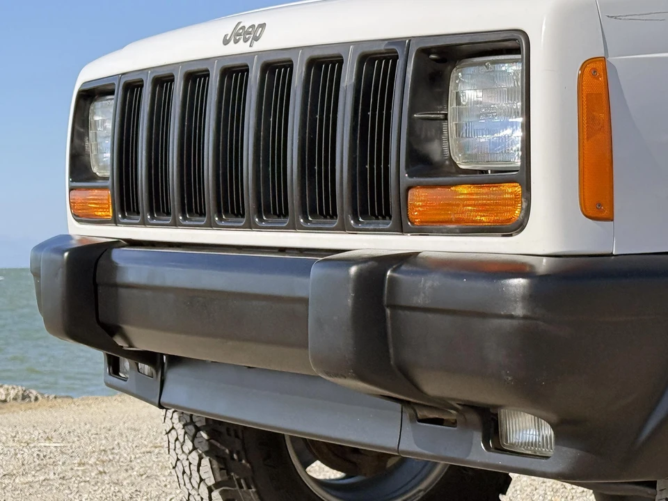 1998 Jeep XJ Cherokee - Image 30 of 31