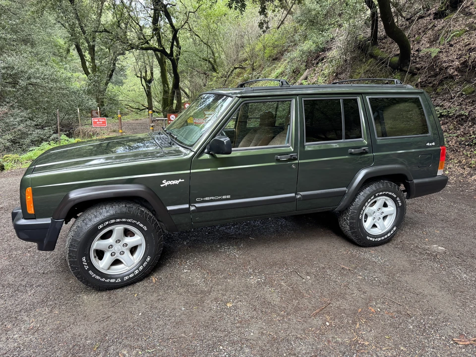 1998 Jeep XJ Cherokee - Image 5 of 31