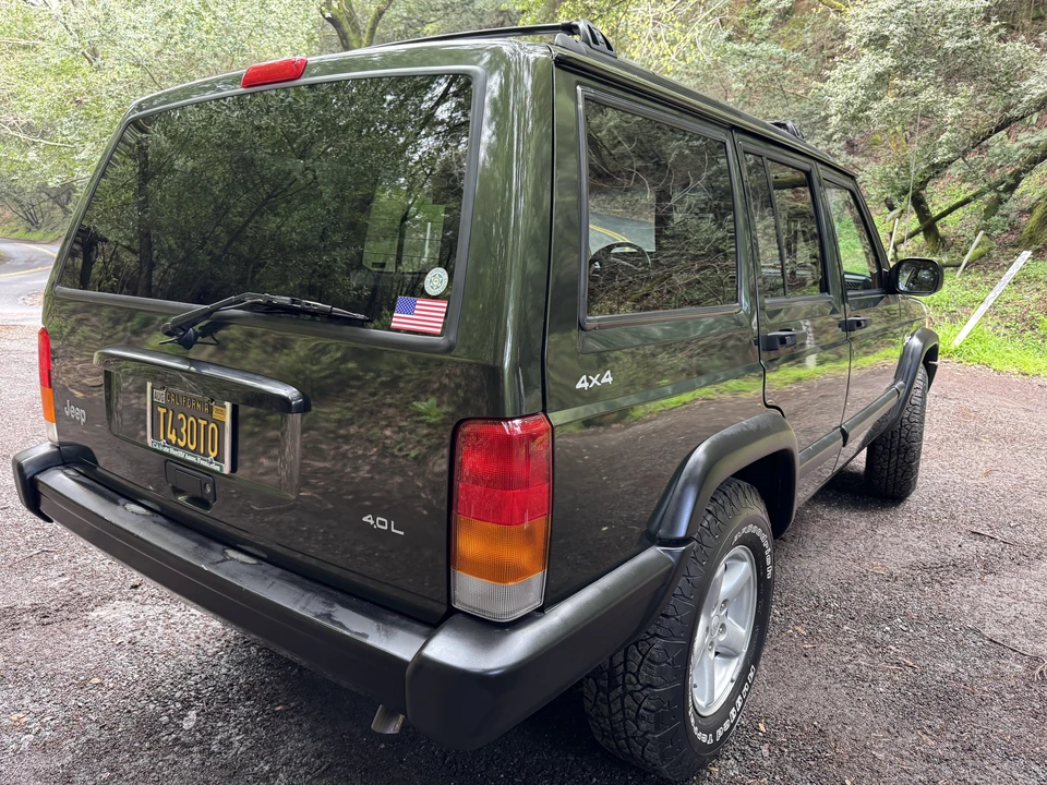 1998 Jeep XJ Cherokee - Image 11 of 31