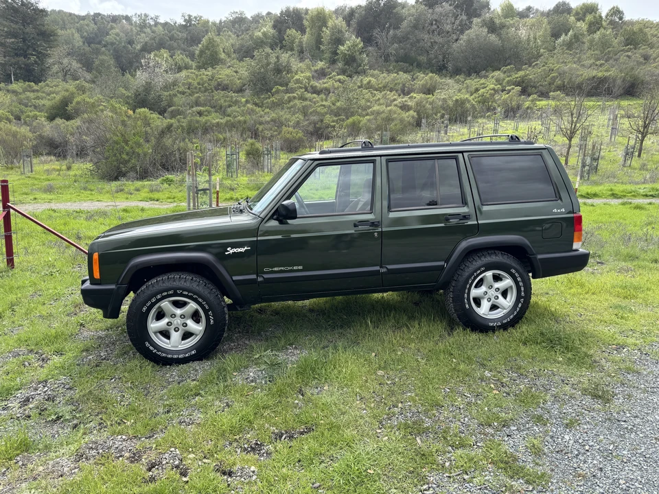 1998 Jeep XJ Cherokee - Image 6 of 31
