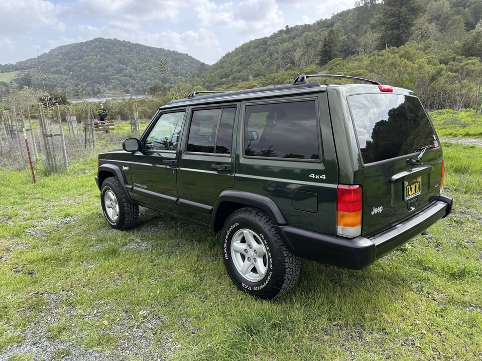 1998 Jeep XJ Cherokee - Image 8 of 31