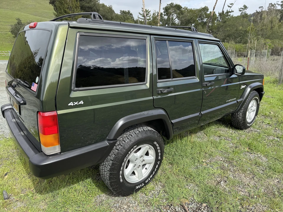 1998 Jeep XJ Cherokee - Image 13 of 31