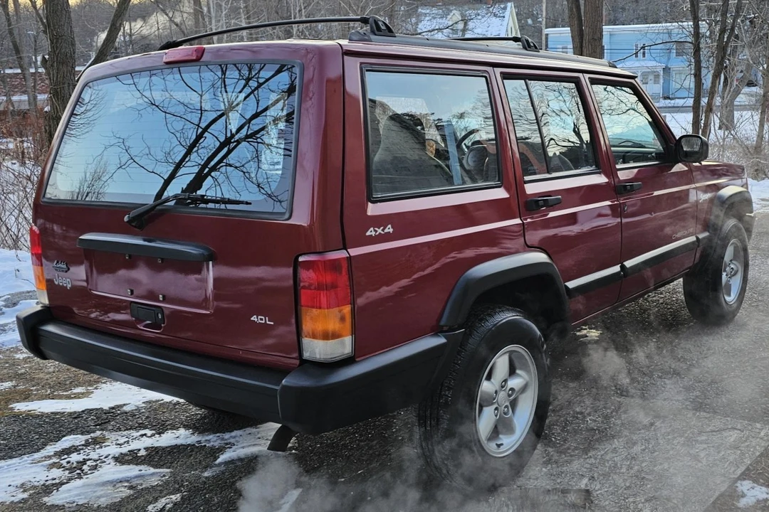 1998 Jeep XJ Cherokee - Image 5 of 31