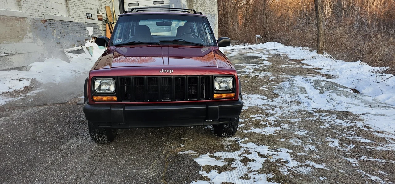 1998 Jeep XJ Cherokee - Image 2 of 31