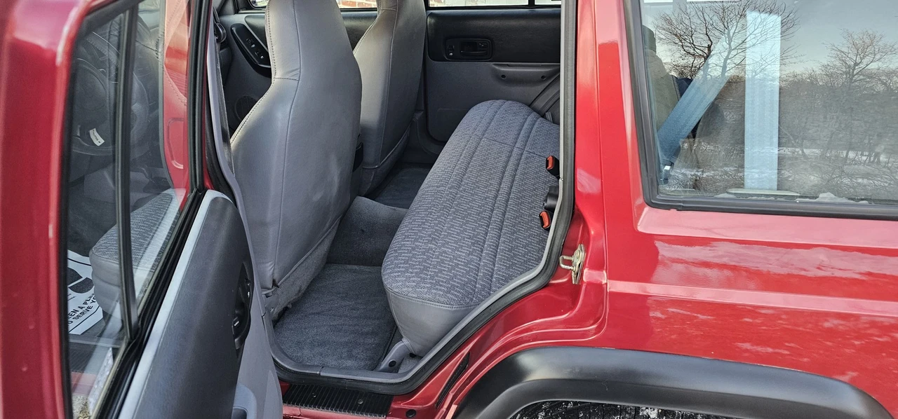 1998 Jeep XJ Cherokee - Image 31 of 31