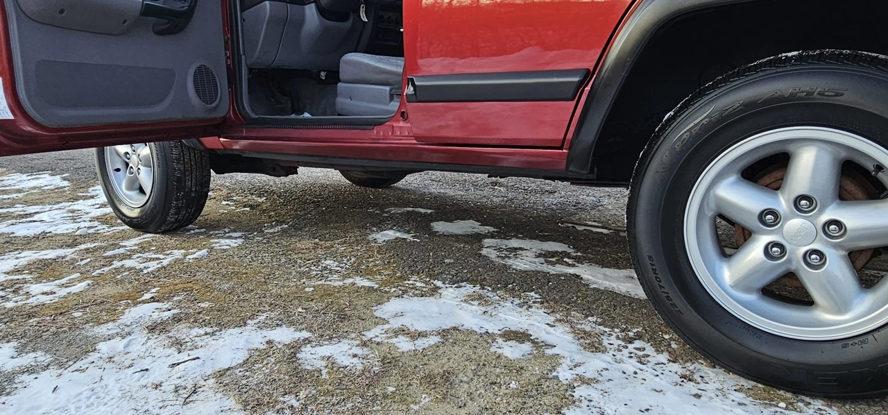 1998 Jeep XJ Cherokee - Image 16 of 31