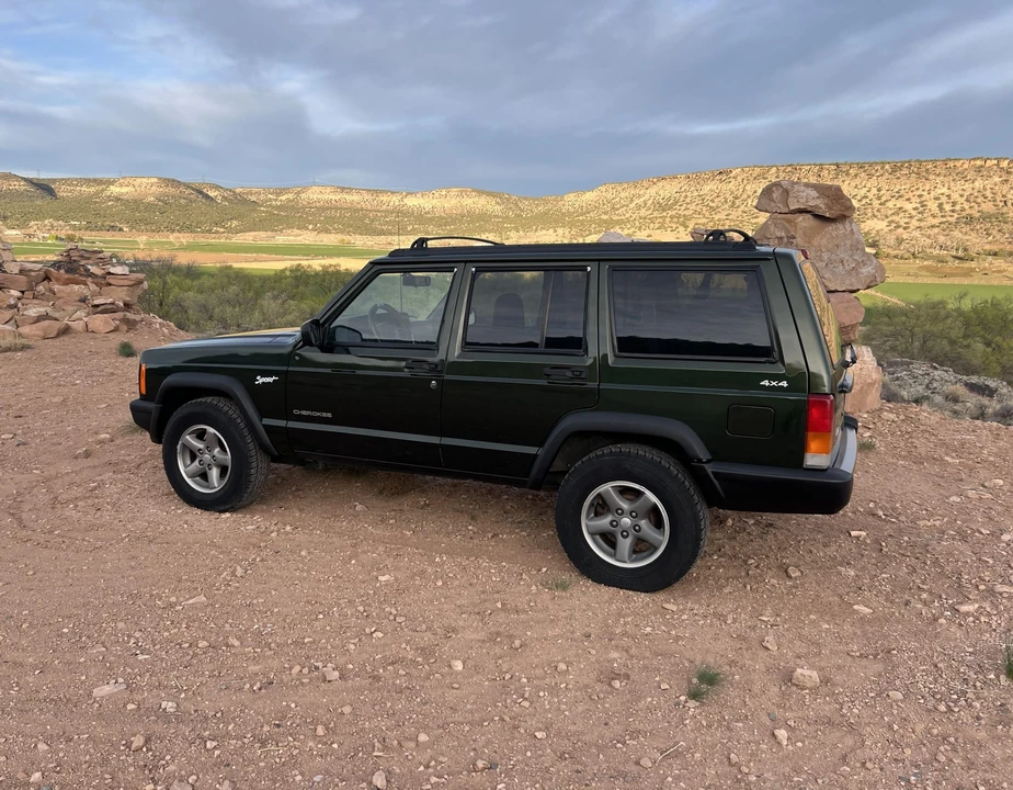 1998 Jeep XJ Cherokee - Image 7 of 31