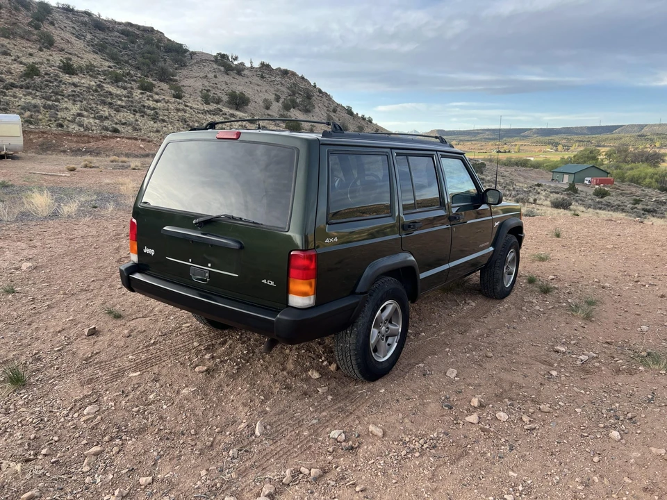 1998 Jeep XJ Cherokee - Image 12 of 31