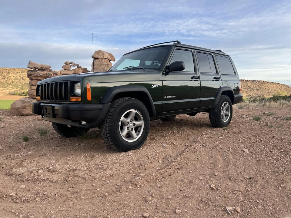 1998 Jeep XJ Cherokee - Image 3 of 31