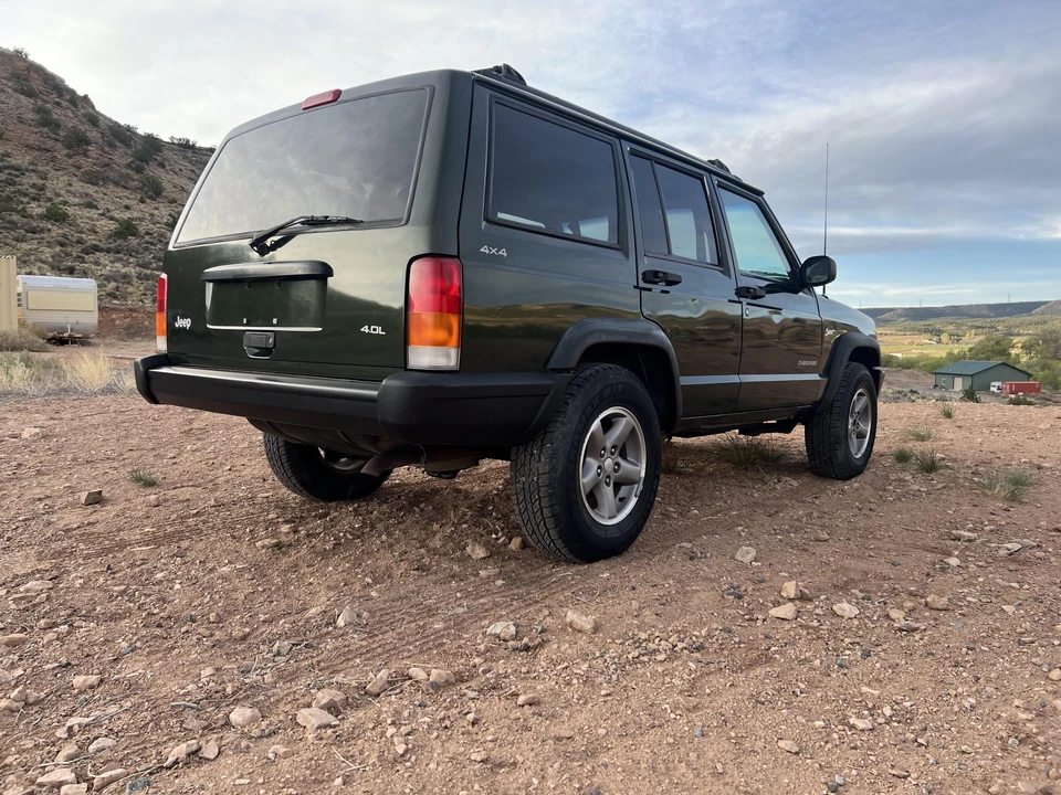 1998 Jeep XJ Cherokee - Image 13 of 31