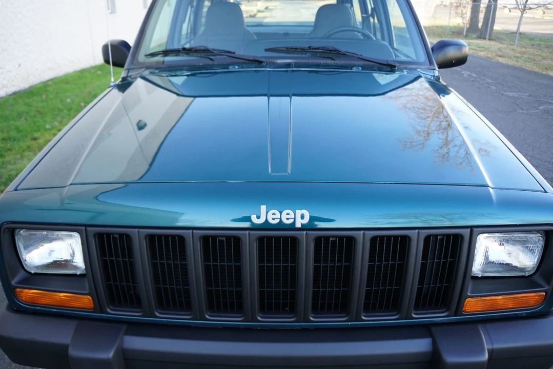 1998 Jeep XJ Cherokee - Image 15 of 31