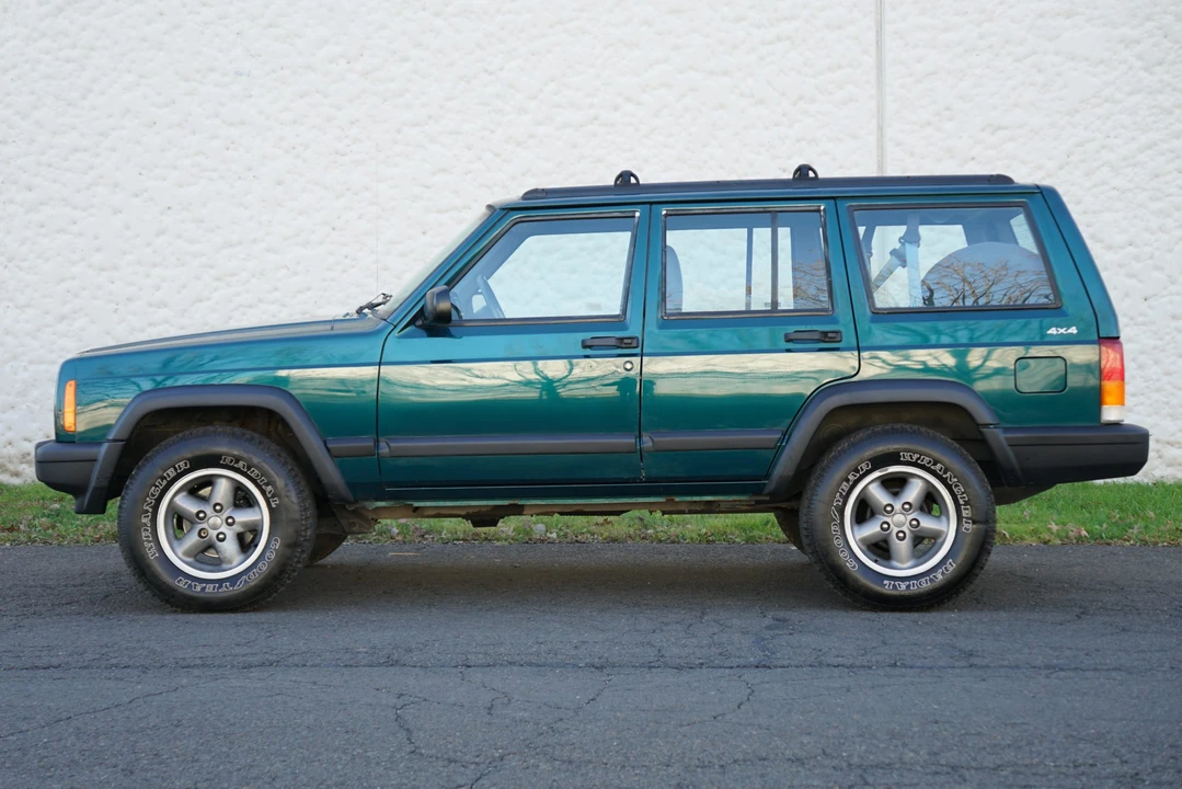 1998 Jeep XJ Cherokee - Image 5 of 31